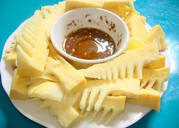 Cách nhận biết măng tươi tự nhiên và măng ngâm hóa chất