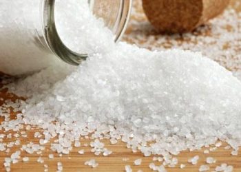 Quần áo thêm mềm mại, trắng sáng hơn với những mẹo vặt từ muối