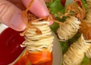Nấm kim châm đem chiên lên theo 2 cách đơn giản sau thành 2 món ngon xuất sắc