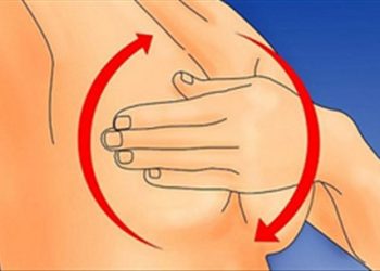 Cách đơn giản giúp chị em tự khám vú để phát hiện sớm bệnh