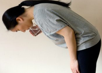 Những mẹo đơn giản có thể giúp bạn hết nấc nhanh chóng