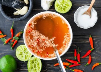 7 cách làm nước mắm ngon đơn giản nhất tại nhà