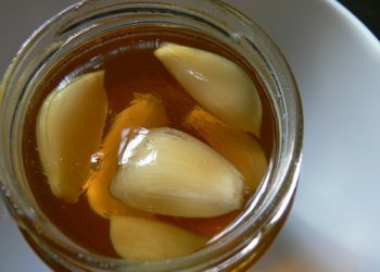 Dùng giấm phòng chống tăng huyết áp, bạn đã biết hay chưa?