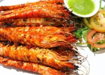 Cách làm tôm nướng sa tế đậm vị, cay xuýt xoa đơn giản tại nhà