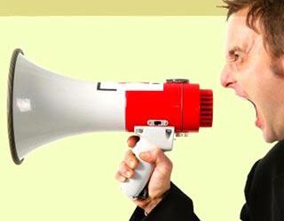 Một số biện pháp giúp bảo vệ giọng nói và tránh bệnh liên quan đến họng