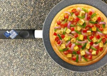 Học cách làm pizza bằng chảo đơn giản ngon “tuyệt cú mèo”