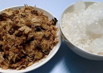 2 cách nấu nước sâm bông cúc đơn giản tại nhà mà bạn nên biết