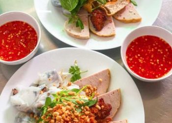 BÁNH CUỐN NÓNG hổi vừa thổi vừa ăn đê