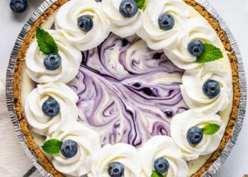 Cách làm bánh Cheesecake việt quất không cần nướng