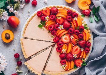 Cách làm bánh tart kem trái cây mùa hè không cần nướng