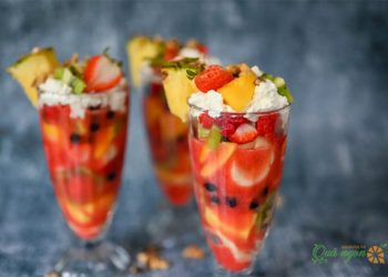 Cách làm Cocktail trái cây Lebanon với kem đông