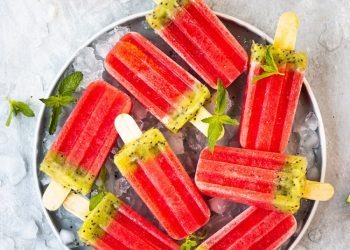Cách làm kem que kiwi dưa hấu 100% từ trái cây tươi