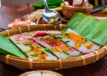 Cách làm món bánh nậm thơm, ngon đậm chất xứ Huế!