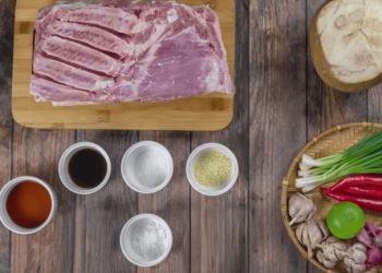 Cách nấu bò kho nước dừa thơm lừng hấp dẫn hết ý