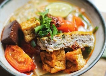 Cách nấu bún riêu miền Nam chuẩn vị thơm ngon nhất