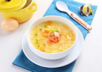 Cách nấu cháo cho trẻ ăn dặm theo từng giai đoạn mẹ cần biết