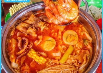 Cách nấu lẩu kim chi hải sản cực ngon cực hấp dẫn