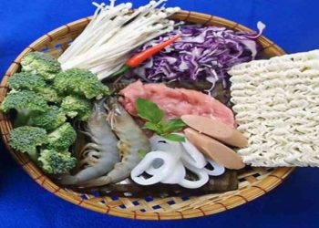 Cách nấu mì cay Omega thơm cay hấp dẫn như ngoài quán