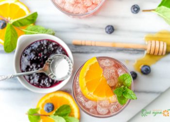 Cách pha mocktail trà việt quất giải khát mùa hè
