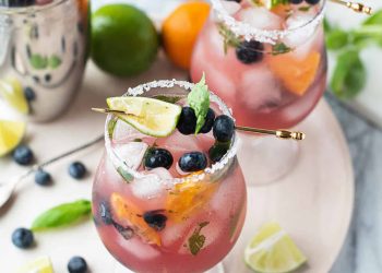 Công thức Margarita việt quất với húng tây basil