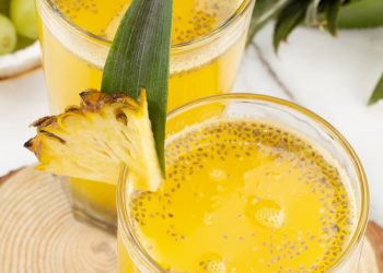 Công thức nước ép dứa hạt chia không đường tinh luyện