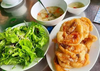 “Không ngon không tính tiền” với các quán bánh tôm nổi tiếng ở Hà Nội