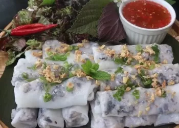 Mách bạn bí quyết làm bánh cuốn Hà Nội ngon như ngoài hàng, đơn giản tại nhà!
