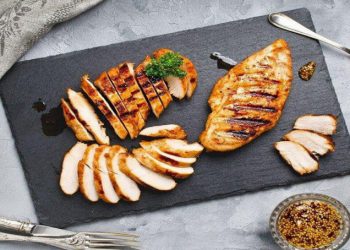 Top 10 cách chế biến ức gà đơn giản mà không bị ngán