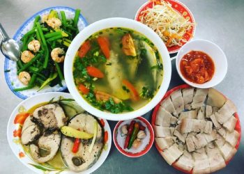 Top 10 địa chỉ quán cơm ngon tại Huế