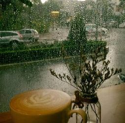 Top 10 quán cafe đẹp và ấn tượng tại Quận 2.