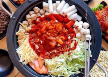 Top 12 quán lẩu tokbokki chuẩn vị Hàn Quốc nên thử một lần ở Hà Nội