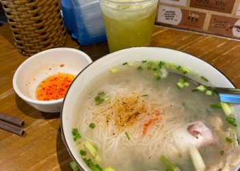 Top 5 quán bún quậy “làm mưa làm gió” tại Phú Quốc
