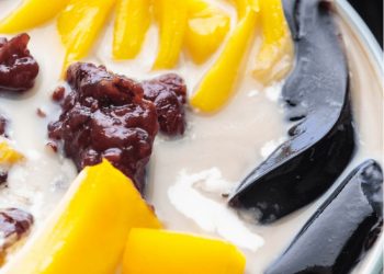 Tự làm chè sương sáo với các loại topping yêu thích