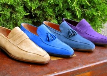 Mách nhỏ mẹo đánh bay bụi bẩn trên giày da lộn ngày thu