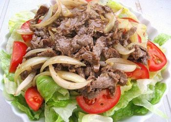 Cách làm thịt bò xào hành tây thơm ngon hấp dẫn