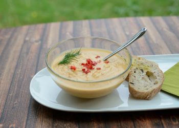 Top 10+ loại nước sốt ngon, chế biến cực dễ giúp bạn làm khuynh đảo bàn ăn
