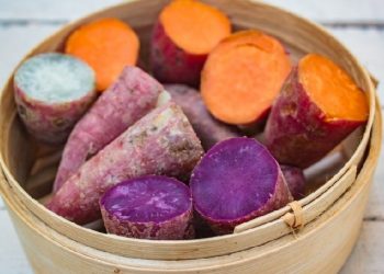2 cách làm khoai lang luộc thơm ngon, bùi ngậy và gợi ý món chấm kèm cực độc đáo