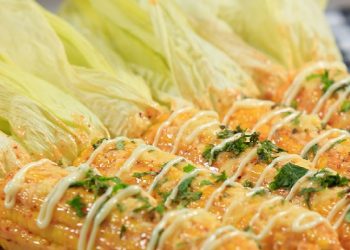 4 cách làm ngô nướng thơm lừng, nóng hổi, ngọt béo sần sật làm món ăn vặt ngon say mê