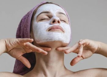 7 bước massage giúp ngăn nếp nhăn
