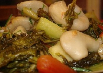 Đầu tuần lại “hót hòn họt” món lòng xào dưa, tràng xào dưa và lòng xào dứa