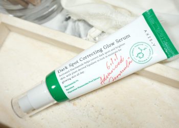 Review serum Nia 5% AXIS-Y: dưỡng ẩm, làm sáng và phục hồi hàng rào bảo vệ da