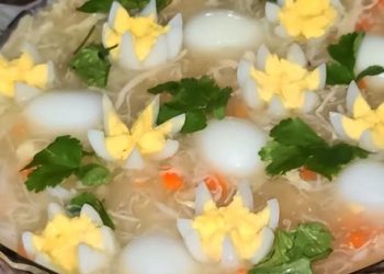 Món khai vị đẹp mắt, ngon giòn sần sật với nấm tuyết