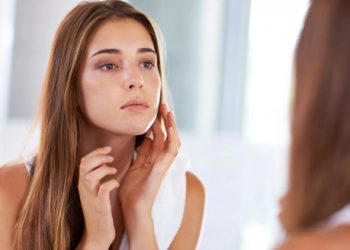 Thói quen chăm sóc da tốt nhất cho phụ nữ mọi lứa tuổi