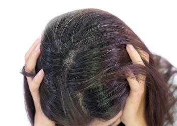 Những nguyên nhân khiến tóc bạc sớm và cách khắc phục