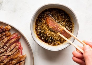 Sốt chấm thịt nướng: 10 công thức đơn giản, pha ngon chuẩn vị
