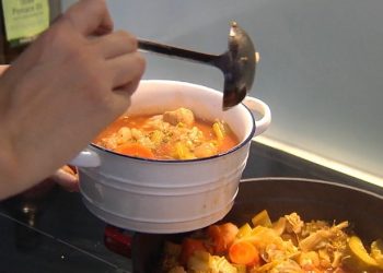 3 cách nấu súp gà “eat clean” tốt cho sức khỏe, giảm cân hiệu quả