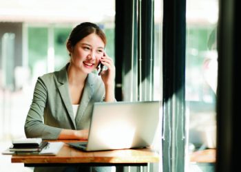Quý cô thanh lịch – Bài 5: Quy tắc nơi văn phòng
