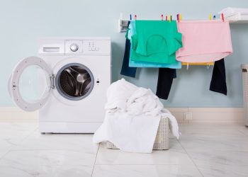 Hãy chăm sóc áo quần ngay từ lần giặt đầu tiên với 4 điều cần ghi nhớ
