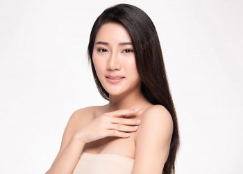 7 bước để có được vẻ ngoài “trang điểm như không”