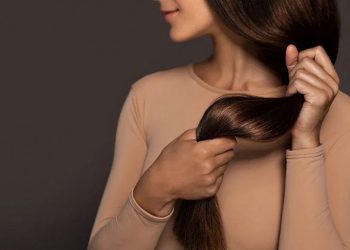 10 thói quen nên tập để có mái tóc đẹp